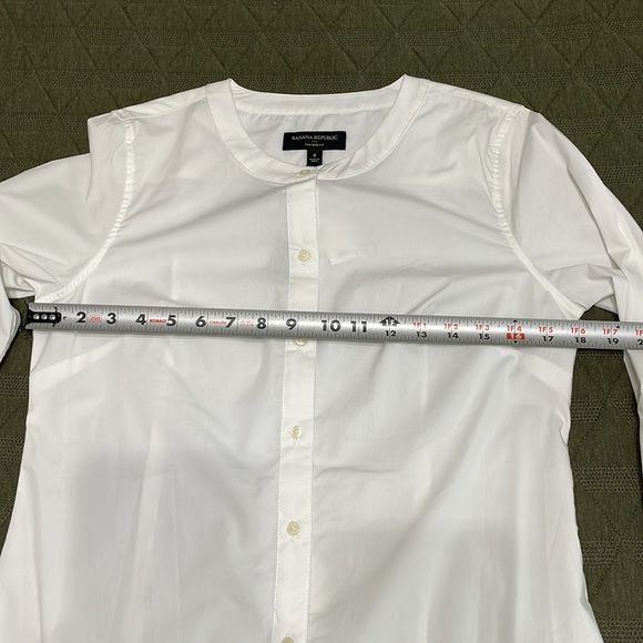 NWT Banana Republic Button Down Top 8 - Picture 8 of 9